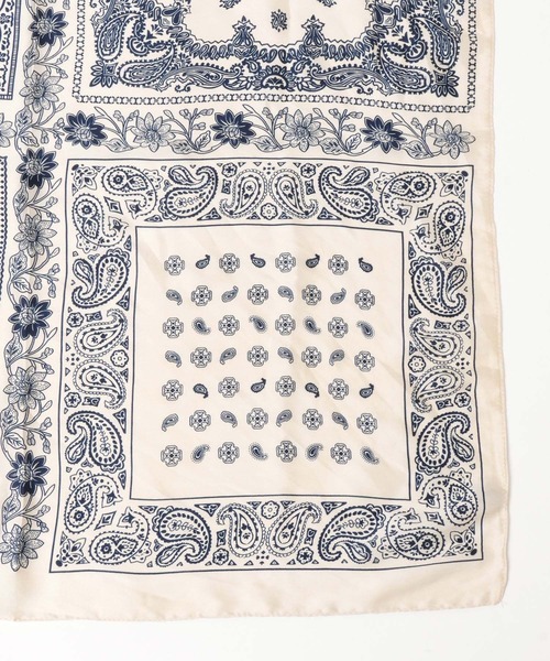 mysty woman（ミスティウーマン）の「ペイズリー柄スカーフ 598809（ストール/ショール・レディース・アイボリー/ブラック・FREE）」の9枚目の写真