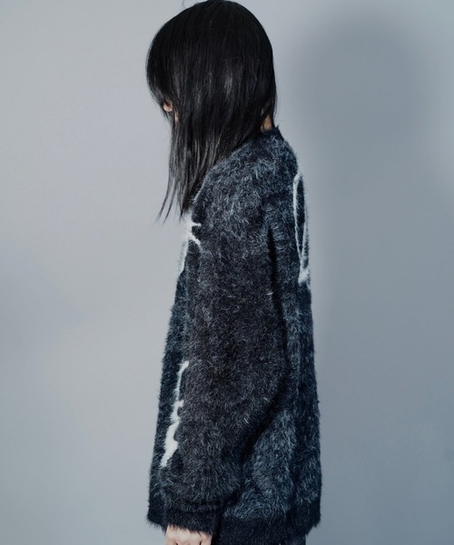 LOVE KILLER(ラブキラー)の「A'GEM/9 × .kom 『LOVE KILLER/ラブ キラー』Graphic logo mohair knit/ グラフィック ロゴ モヘア ニット(ニット/セーター・メンズ・ブラック・FREE)」の2枚目の写真