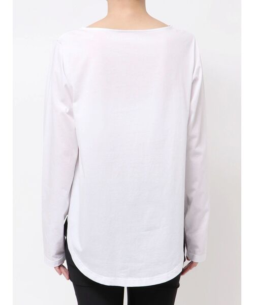 ELENDEEK(エレンディーク)の「ラウンドヘムカットソー(Tシャツ/カットソー・レディース・オフホワイト/チャコールグレー・FREE)」の20枚目の写真