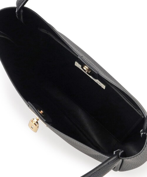 SHOO・LA・RUE(シューラルー)の「キーモチーフ付きトートバッグ(トートバッグ・レディース・ナチュラル/ブラック/ダークブラウン・00)」の5枚目の写真