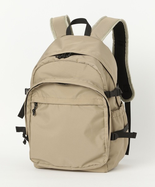 GLOBAL WORK（グローバルワーク）の「撥水ライト10ポケットリュック/581076（バックパック/リュック・メンズ・ブラック/ベージュ・ONE SIZE）」の7枚目の写真