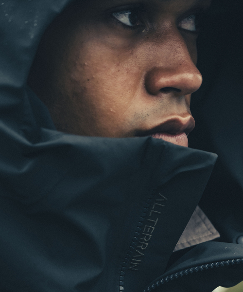 JOURNAL STANDARD relume(ジャーナルスタンダード レリューム)の「DESCENTE ALLTERRAIN 81 別注 ゴアテックスシェルジャケット ”ZENCHIKEI"(マウンテンパーカー・メンズ・チャコールグレー・MEDIUM/LARGE)」の7枚目の写真