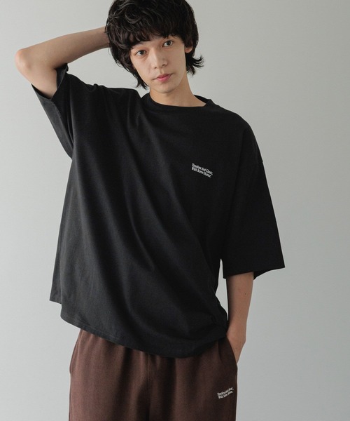 LOWRYS FARM（ローリーズファーム）の「【LFM(U)】ＣＲＥＷ　ＮＥＣＫＴ／ＳＳ　 593569（Tシャツ/カットソー・メンズ・ホワイト/ブラック/ピンク・MEDIUM/LARGE）」の3枚目の写真