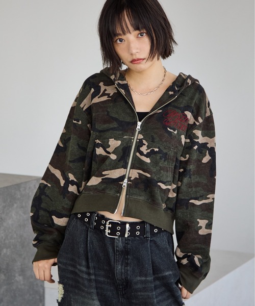 PBLIM（ページボーイリム）の「《UNISEX/セットアップ対応》ロゴ刺繍ジップパーカー（パーカー・レディース・杢グレー/ブラウン/グリーン系カモフラージュ・MEDIUM/SMALL）」の9枚目の写真