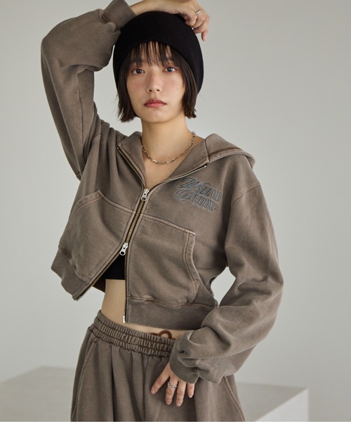 PBLIM（ページボーイリム）の「《UNISEX/セットアップ対応》ロゴ刺繍ジップパーカー（パーカー・レディース・杢グレー/ブラウン/グリーン系カモフラージュ・MEDIUM/SMALL）」の15枚目の写真