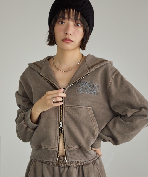 PBLIM（ページボーイリム）の「《UNISEX/セットアップ対応》ロゴ刺繍ジップパーカー（パーカー・レディース・杢グレー/ブラウン/グリーン系カモフラージュ・MEDIUM/SMALL）」の16枚目の写真