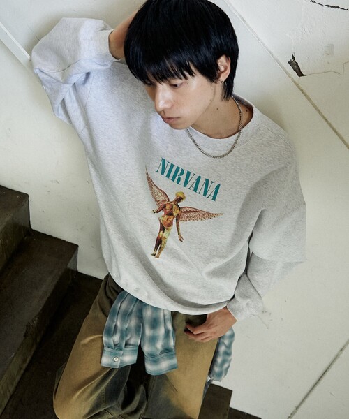 PUBLUX(パブリュクス)の「PUBLUX/パブリュクス 別注 NIRVANA IN U TERO SWEAT/ニルヴァーナプリントスウェット(限定展開)(スウェット・メンズ・チャコールグレー/ライトグレー・SMALL/MEDIUM/LARGE)」の13枚目の写真