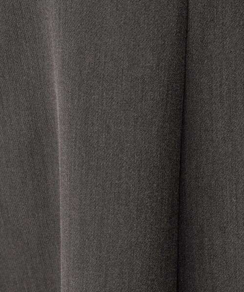 UNTITLED(アンタイトル)の「【Aライン/ワンピース】Vネックジャンパースカート(ワンピース・レディース・ブラック/チャコールグレー・00/02/01/03/04/44/48)」の7枚目の写真