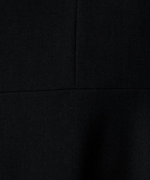 UNTITLED(アンタイトル)の「【Aライン/ワンピース】Vネックジャンパースカート(ワンピース・レディース・ブラック/チャコールグレー・00/02/01/03/04/44/48)」の13枚目の写真