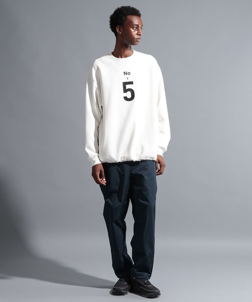 NUMERALS（ヌメラルズ）の「【NUMERALS】ダンボールクルーネックプルオーバー（Tシャツ/カットソー・メンズ・オフホワイト/ブラック/ネイビー・MEDIUM/LARGE）」の4枚目の写真