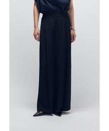 1er Arrondissement（プルミエアロンディスモン）の「ウールサテン