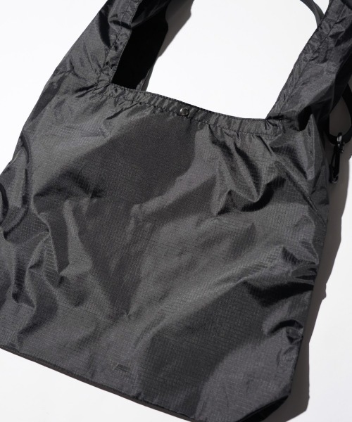 THRIFTY LOOK(スリフティールック)の「THRIFTY LOOK スリフティルック / "I LOVE LA"WATER PROOF TOTE(トートバッグ・メンズ・ブラック/ホワイト・ONE SIZE)」の7枚目の写真