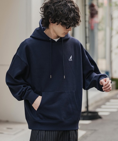 KANGOL(カンゴール)の「新色追加 KANGOL カンゴール 別注コラボオーバーサイズ裏起毛ロゴ刺繍プルパーカー(パーカー・メンズ・ライトグレー/チャコール/グリーン/杢グレー/ブラック/ネイビー/ワイン・XL/L/M)」の22枚目の写真