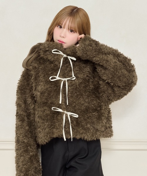 apres jour（アプレジュール）の「リボンシャギーブルゾン（ブルゾン・レディース・ベージュ/ブラック/オフホワイト/ライトグレー/ダークブラウン・フリー/X-LARGE）」の4枚目の写真