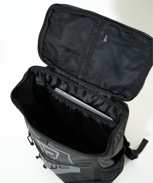 NEW ERA(ニューエラ)の「【NEW ERA/ニューエラ】BOX PACK LARGE TPU(バックパック/リュック・メンズ・ブラック・FREE)」の8枚目の写真