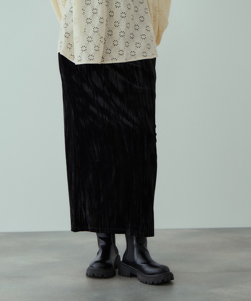 VICKY（ビッキー）の「クラッシュベロアスカート≪手洗い可能≫（スカート・レディース・ブラック/ブルー/ブラウン・M）」の2枚目の写真