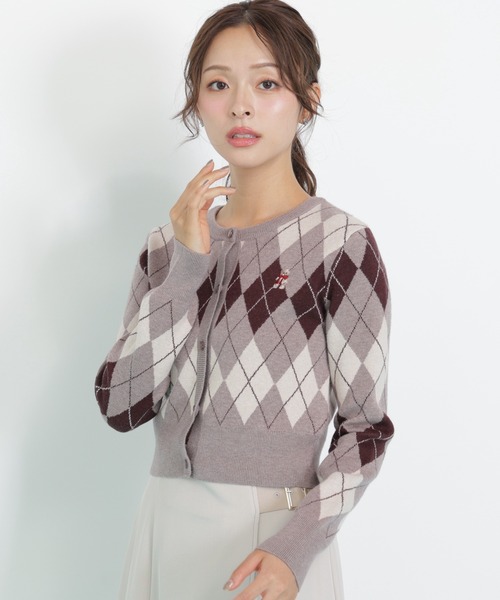 JILL by JILL STUART（ジルバイジルスチュアート）の「◇＜BEARシリーズ＞アーガイルカーディガン（ニット/セーター・レディース・ブラウン/ピンク/ネイビー/ブルー・FREE）」の12枚目の写真
