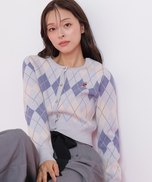 JILL by JILL STUART（ジルバイジルスチュアート）の「◇＜BEARシリーズ＞アーガイルカーディガン（ニット/セーター・レディース・ブラウン/ピンク/ネイビー/ブルー・FREE）」の5枚目の写真