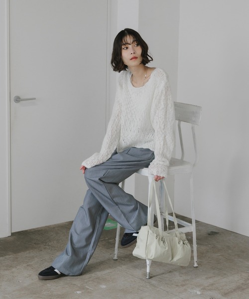 AO2（アオズ）の「Boat-Neck Knit / 透かし編み ボートネック ニット（ニット/セーター・レディース・ダークグレー/ネイビー/ホワイト/ブラウン・FREE）」の10枚目の写真