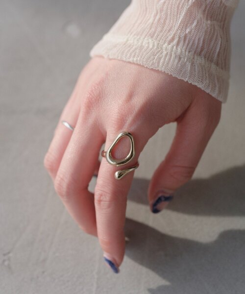 Kastane（カスタネ）の「【fiw./WEB限定】デザインリング（リング・レディース・シルバー/ゴールド・FREE）」の2枚目の写真
