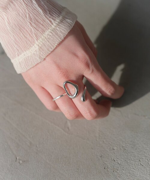 Kastane（カスタネ）の「【fiw./WEB限定】デザインリング（リング・レディース・シルバー/ゴールド・FREE）」の7枚目の写真