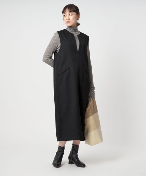 green label relaxing（グリーンレーベルリラクシング）の「［size SHORTあり］キーネック ジャンパースカート（ジャンパースカート・レディース・ネイビー/ナチュラル/グレー系・SHORT/FREE）」の15枚目の写真