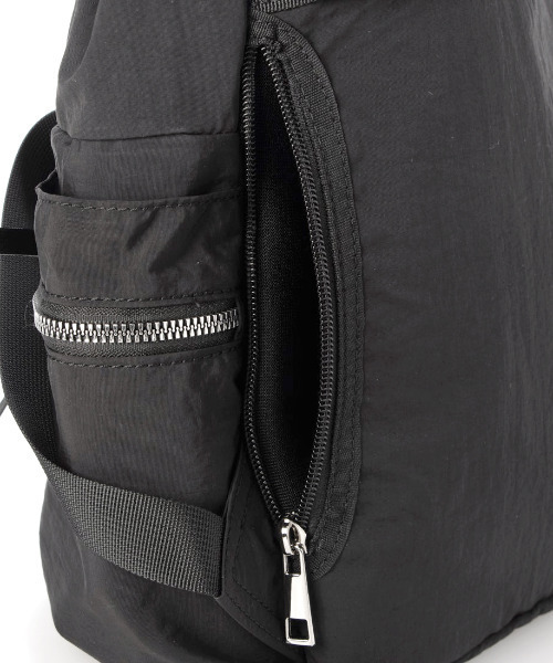 cache cache(カシュ カシュ)の「カシュカシュ cachecache / 10ポケットナイロンリュック(バックパック/リュック・レディース・ベージュ系その他/ダークグレー/ブラック・FREE)」の16枚目の写真