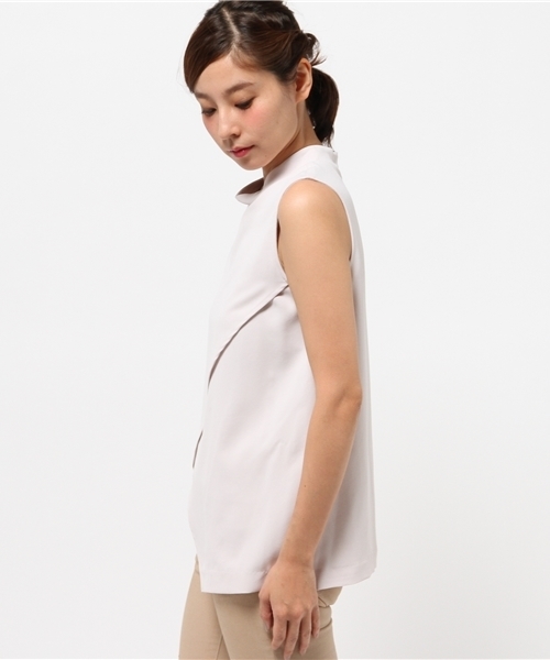 OUTLET（アウトレット）の「【CAPRICIEUX LE'MAGE】ハイネックアシメタンク（シャツ/ブラウス・レディース・キャメル/ブラック/グレイッシュベージュ・FREE）」の9枚目の写真