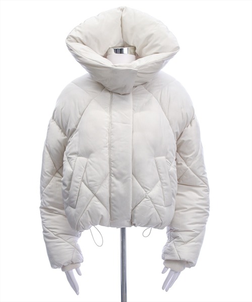 CLEAR BASIC（クリアベーシック）の「ダイヤキルト中綿ダウン［大人 カジュアル 着回し力抜群］≪AW新作≫（ダウンジャケット/コート・レディース・アイボリー/ブラック・F）」の7枚目の写真