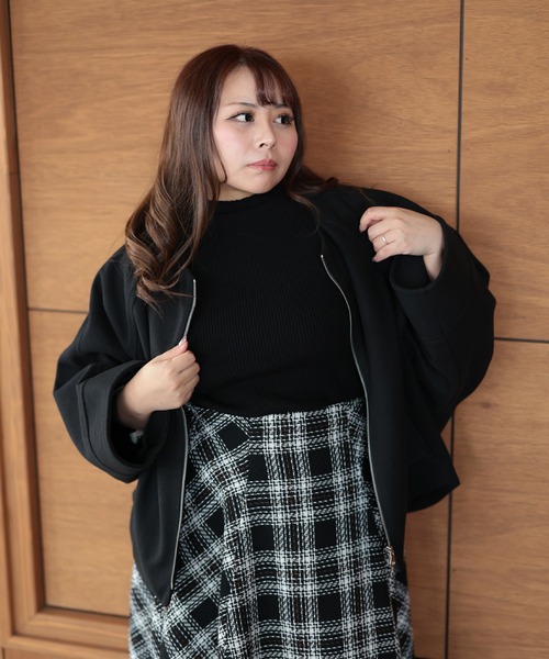 Ruwan yu（ルワンユー）の「ノーカラーショートコート【大きいサイズ対応】（ノーカラージャケット・レディース・ブラック・L/LL/3L/4L）」の10枚目の写真