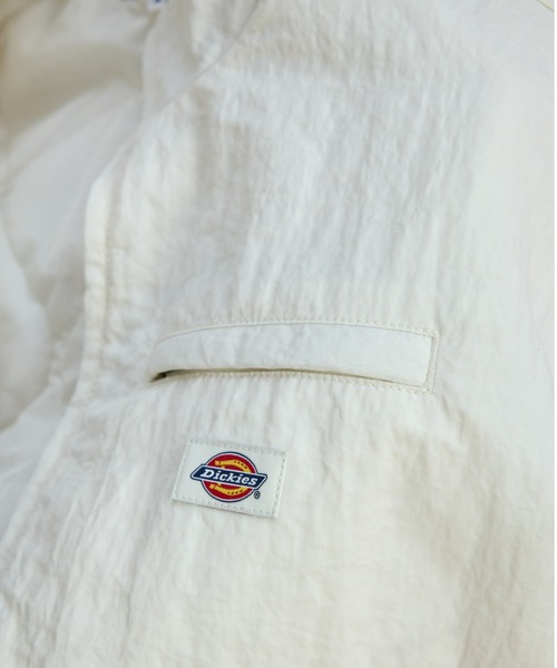 Dickies(ディッキーズ)の「パデッドジャケット(その他アウター・レディース・ホワイト/ブラック・SMALL/MEDIUM)」の6枚目の写真