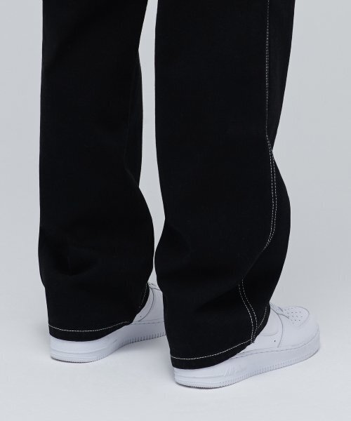 MUSINSA STANDARD（ムシンサスタンダード）の「コントラストステッチレギュラーフィットデニムパンツ[ブラック]（デニムパンツ・メンズ・その他・27/28/29/34/32/30/31/33/26/40/38/42/36）」の7枚目の写真