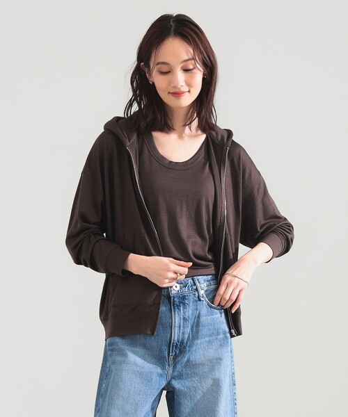 WRAPINKNOT(ラッピンノット)の「WRAPINKNOT / メリノウール ジップ フーディー(パーカー・レディース・ブラック/ブラウン・ONE SIZE)」の1枚目の写真