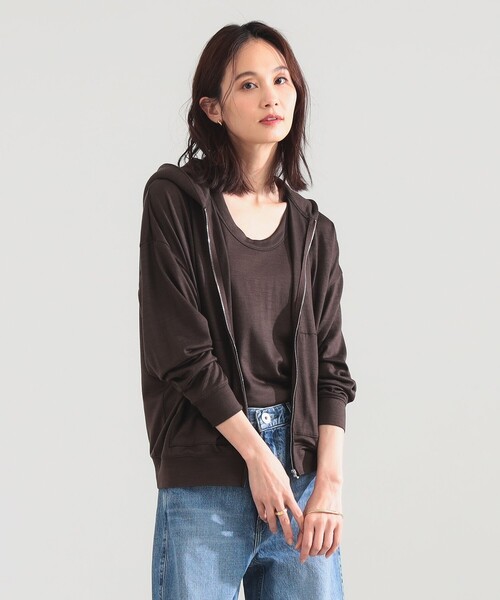 WRAPINKNOT(ラッピンノット)の「WRAPINKNOT / メリノウール ジップ フーディー(パーカー・レディース・ブラック/ブラウン・ONE SIZE)」の12枚目の写真