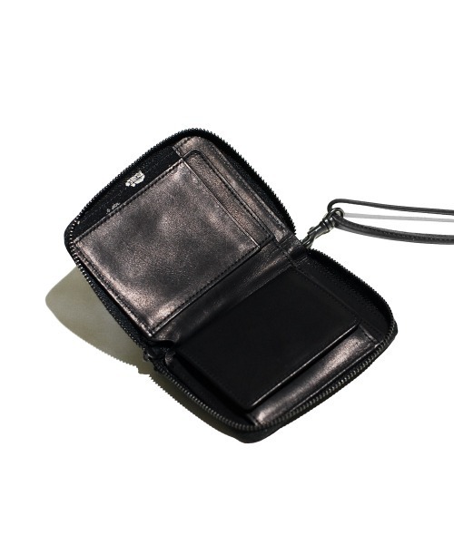 yorozu(ヨロズ)の「yorozu CTS ROUND WALLET ARCHIVE EDITION (274YZ031)(財布・メンズ・ブラック・FREE)」の2枚目の写真