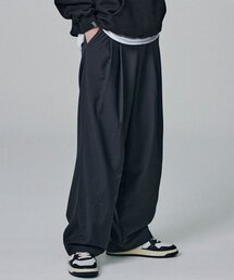 NOT4NERD（ノットフォーナード）の「TR Two Tuck Wide Pants - Charcoal（スラックス）」