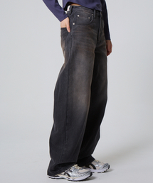 UNKNOWN PLANET（アンノウンプラネット）の「キャットブラシワイドデニムパンツブラック（デニムパンツ）」