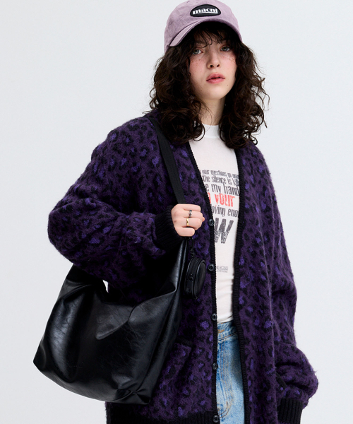 MACNI(マクニ)の「LUNA SHOULDER CROSS BAG BLACK(メッセンジャーバッグ・レディース・その他・FREE)」の3枚目の写真
