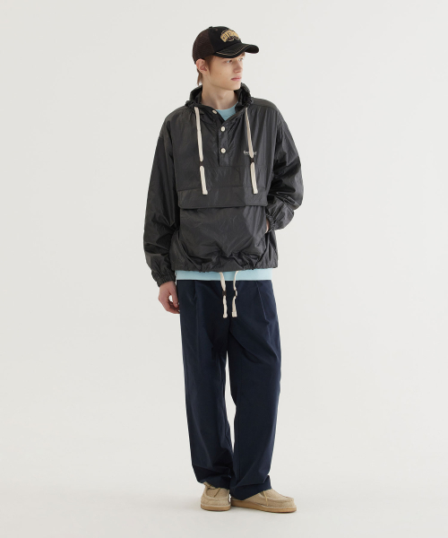 COVERNAT(カバーナット)の「アノラックフードジャケット チャコール(ナイロンジャケット・レディース・その他・X-LARGE/MEDIUM/LARGE)」の4枚目の写真