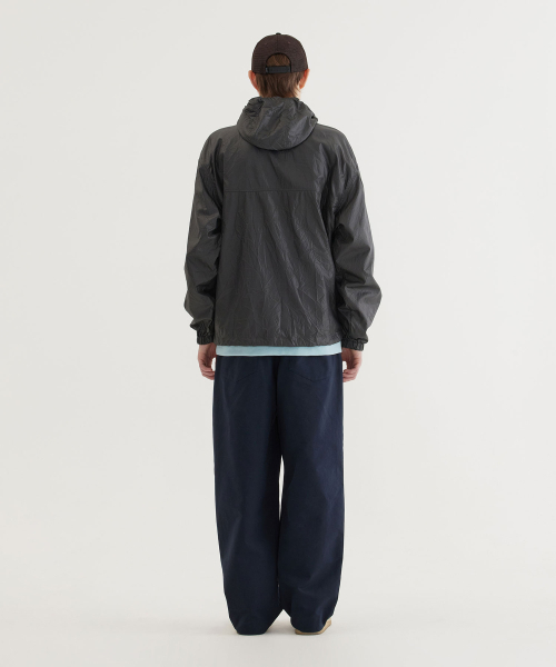 COVERNAT(カバーナット)の「アノラックフードジャケット チャコール(ナイロンジャケット・レディース・その他・X-LARGE/MEDIUM/LARGE)」の6枚目の写真