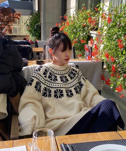 NOWLE(ノウル)の「【NOWLE】ウィンター レトロ ノルディック柄 プルオーバー ニット(ニット/セーター・メンズ・ネイビー/オフホワイト・X-LARGE/LARGE/MEDIUM)」の16枚目の写真