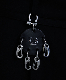 LAD EDITION（ラッドエディション）の「Rad Edition Archive Leather 5-hole Carabiner Keyring（キーケース/キーアクセサリー）」
