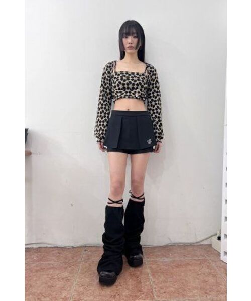 UGLY SHADOW(アグリーシャドウ)の「チューリップパンツスカート(ブラック)(スカート・レディース・その他・MEDIUM/SMALL)」の2枚目の写真