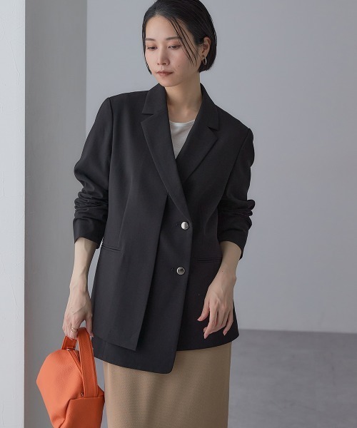 Callarus(カラルス)の「<単品>ストレッチレイヤーデザインテーラードジャケット〔Callarus〕(テーラードジャケット・レディース・ブラック/グレー・S/M/L/LL/3L)」の3枚目の写真