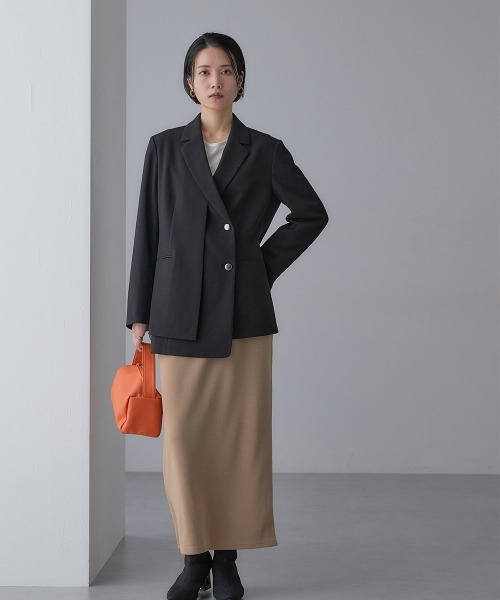 Callarus(カラルス)の「<単品>ストレッチレイヤーデザインテーラードジャケット〔Callarus〕(テーラードジャケット・レディース・ブラック/グレー・S/M/L/LL/3L)」の8枚目の写真