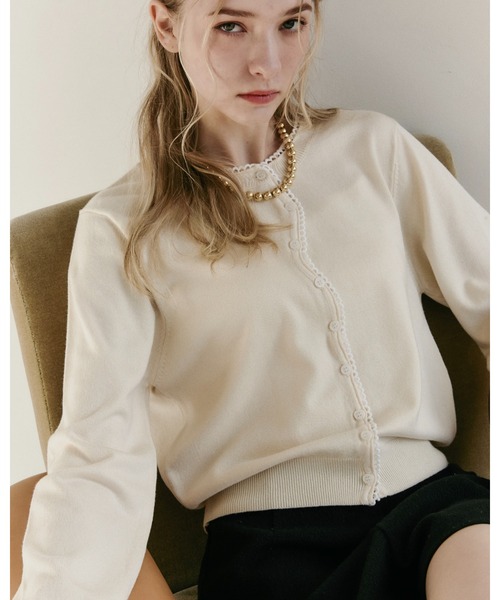 moi tytto（モイテュット）の「ノーカラーレースカーディガン（カーディガン/ボレロ・レディース・レッド/グレー/ブラウン/ブラック/アイボリー・FREE）」の10枚目の写真