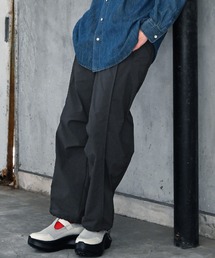 ストレッチウェザーボリュームパンツ