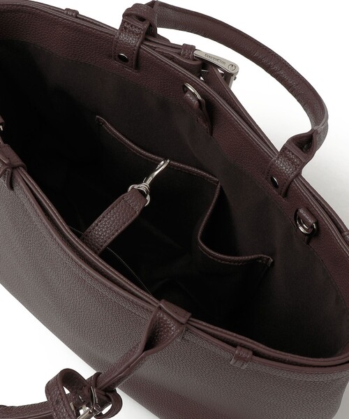SHIPS(シップス)の「【WEB限定】George Cinq:BELTED TOTO BAG(M)(トートバッグ・レディース・ブラウン/ブラック・ONE SIZE)」の13枚目の写真