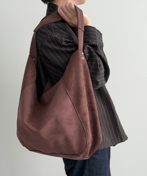 セール】【ユニセックス】ソフトスエードスラウチバッグ（ショルダー