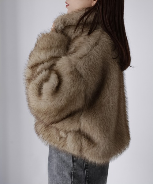 Riberry（リベリー）の「ショート丈ダブルジップフェイクファーブルゾン（ブルゾン・レディース・ブラック/ベージュ系/ベージュ・FREE）」の14枚目の写真